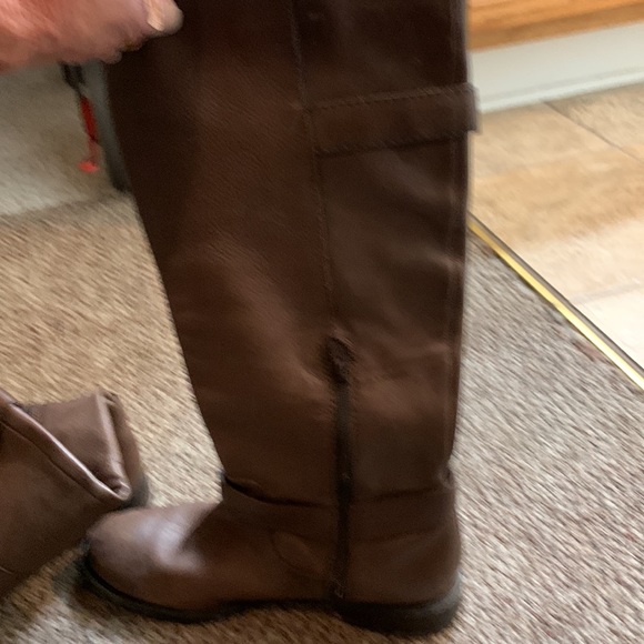 Brown Leather boots - Picture 2 of 4